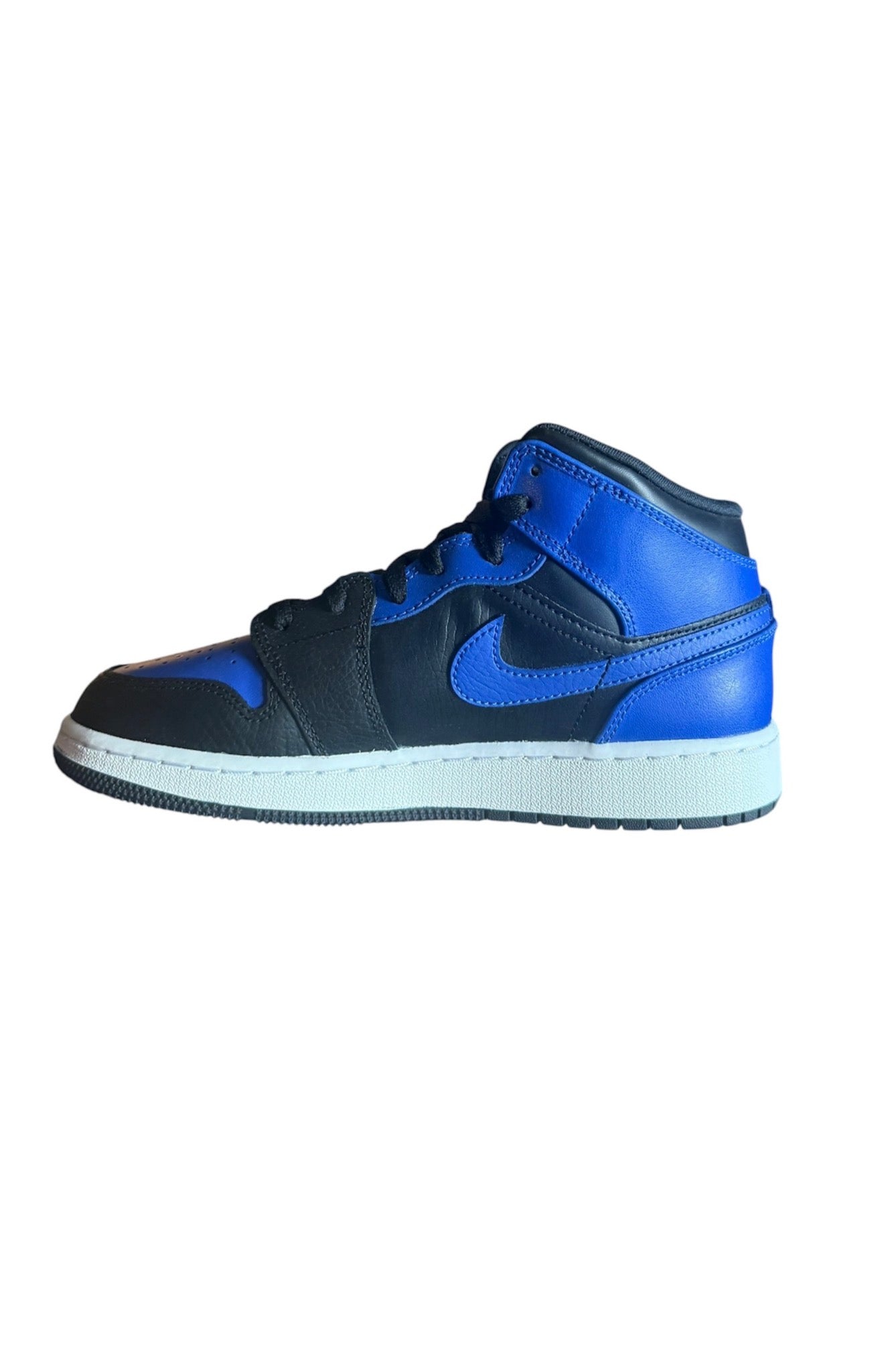 Jordan 1 Mid “Hyper Royal” (GS)